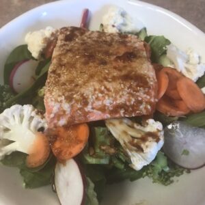 Seasame Seed crusted salmon over garden salad